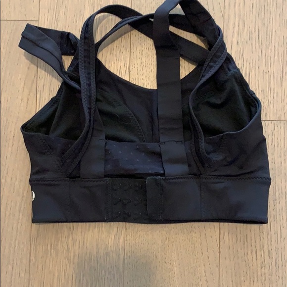 Lulu lemon running bra - Picture 3 of 3
